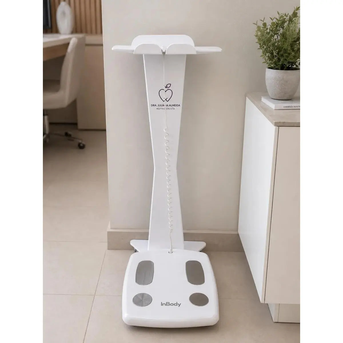 Suporte Em Acrílico Para Balança Inbody Logo Personalizada